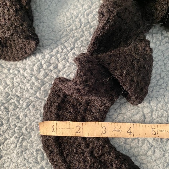 Scarf - Ruffled - Picture 6 of 6